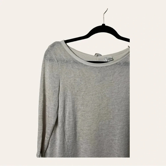 0570. Lauren CONRAD 3/4 SLEEVE BLOUSE SIZE SMALL CREAM IN‎ COLOR BOW IN BACK - Picture 3 of 9